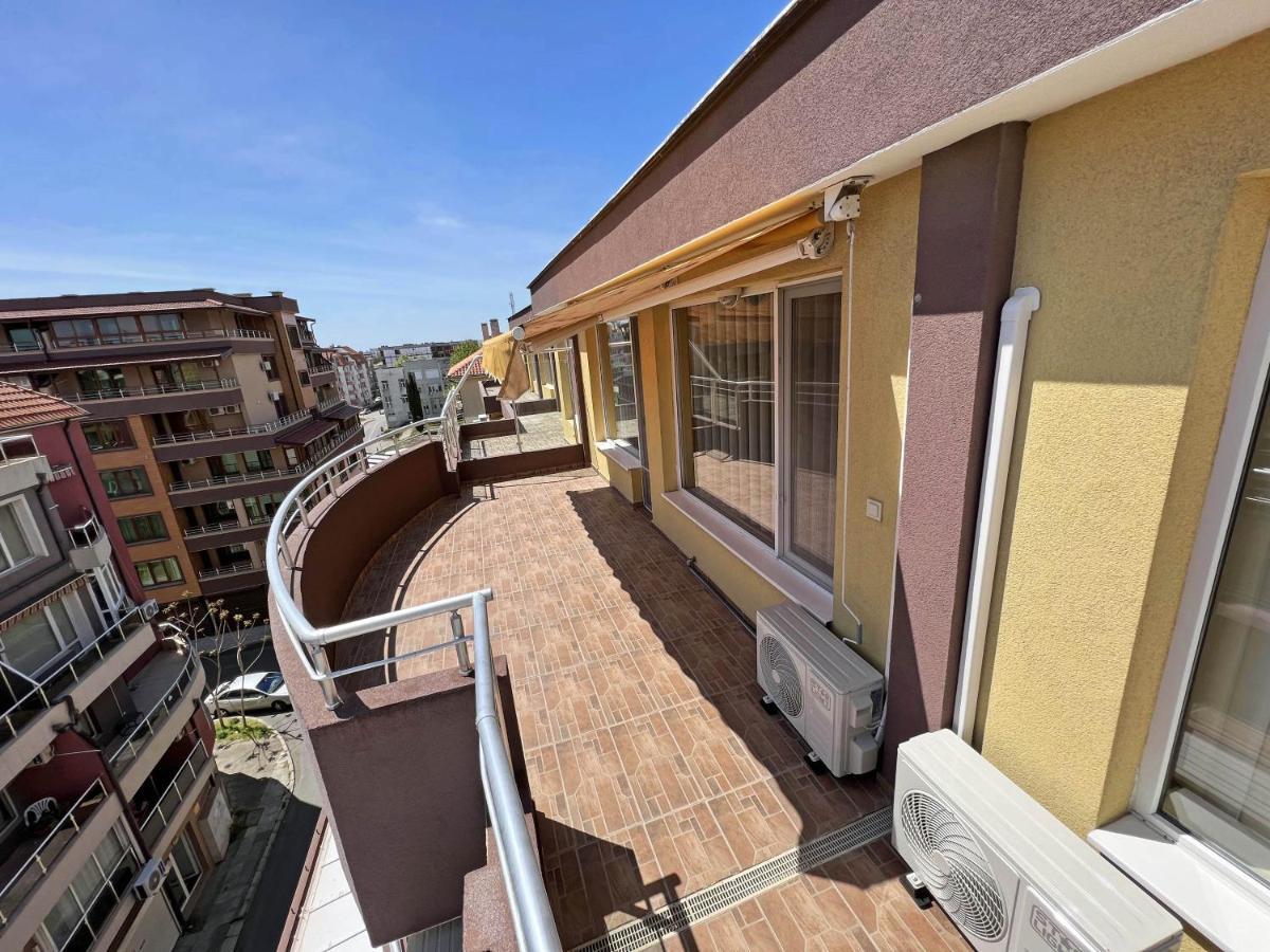 Valemar Apartments Pomorie Exterior foto