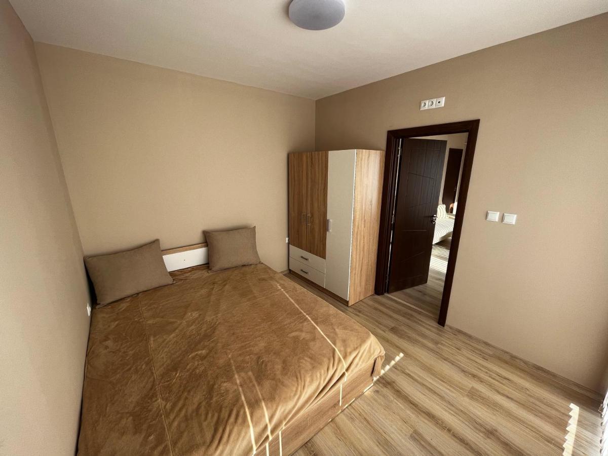 Valemar Apartments Pomorie Exterior foto