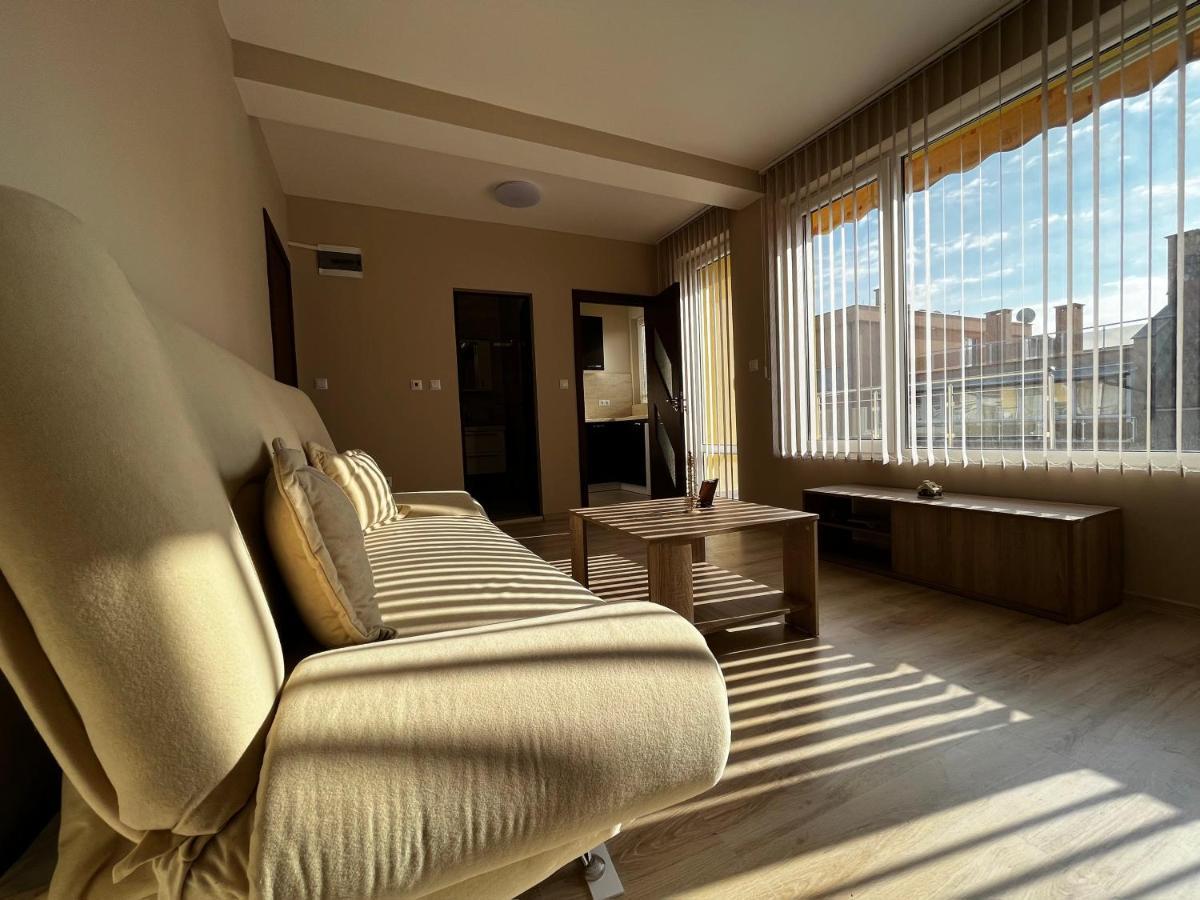 Valemar Apartments Pomorie Exterior foto